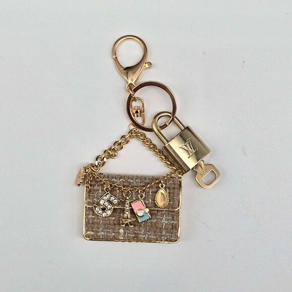 100% Auth Louis Vuitton Lock & Key with unbranded Bagcharm, Keycharm, Keychain - Picture 6 of 9